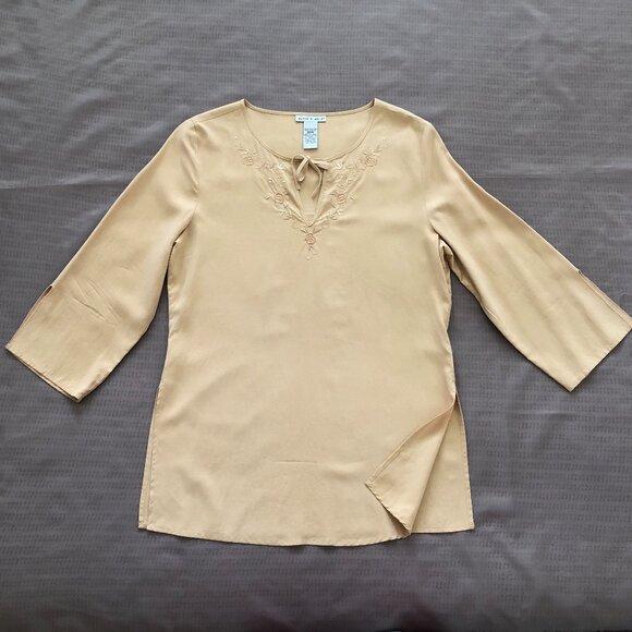 Butter Beige Kaftan Style Silk Blouse - Picture 5 of 10